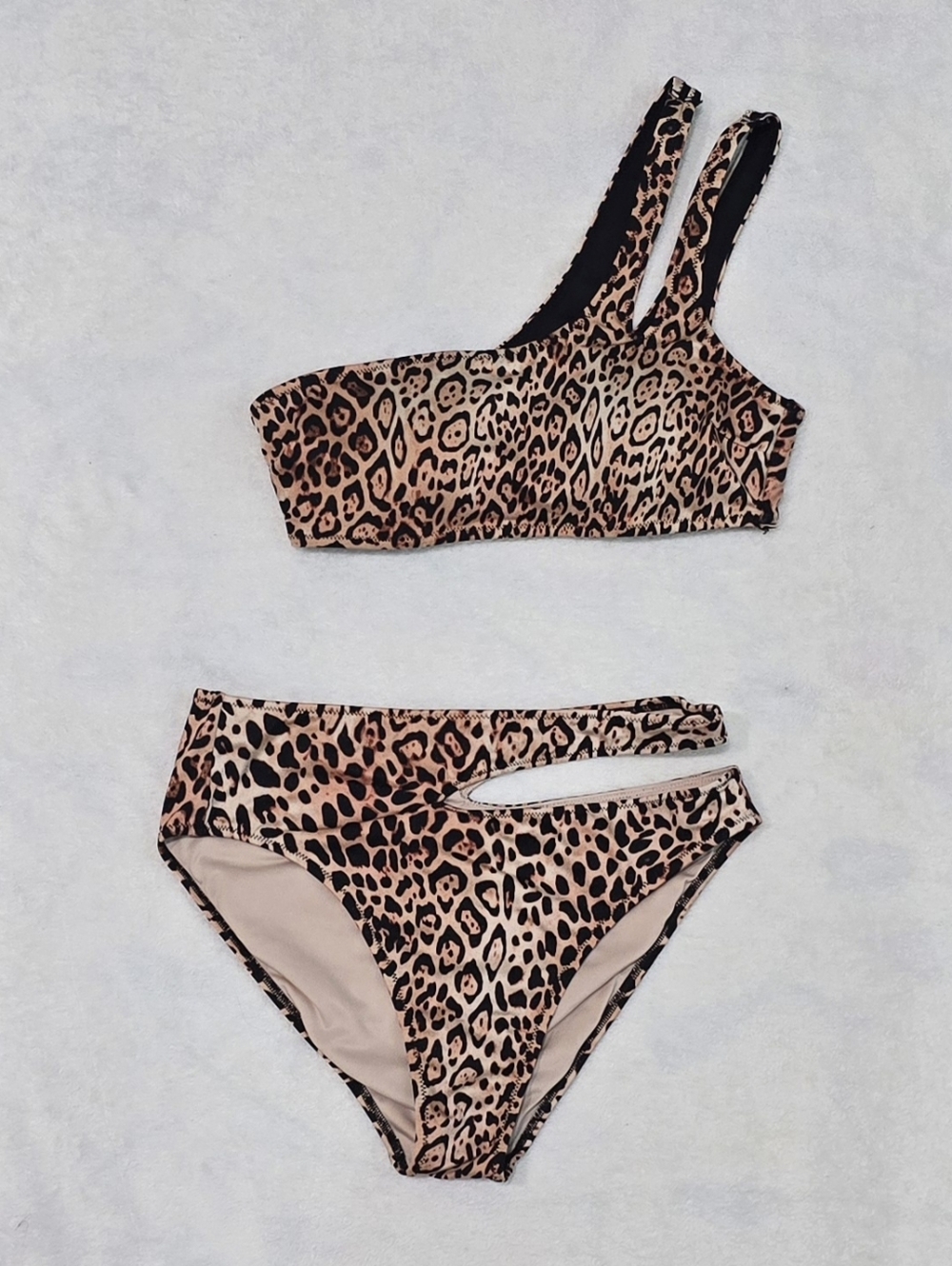 Victoria’s Secret Bikini Leopard Print Lagos Cutout One-Shoulder Size Small